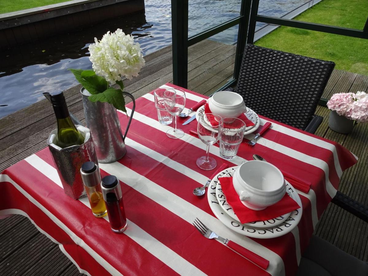 Steendam Attractive Holiday Home With Jetty מראה חיצוני תמונה